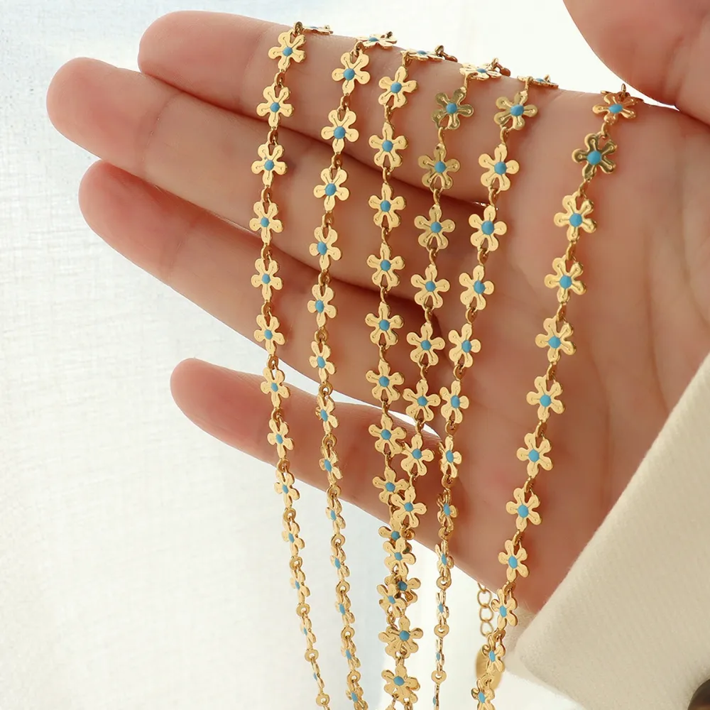 Titanium Steel Drip Oil Flower Necklace - Gold - Image 4