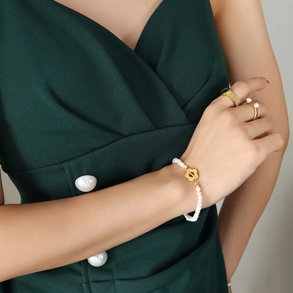 Titanium Steel Pearl Flower Bracelet - Gold