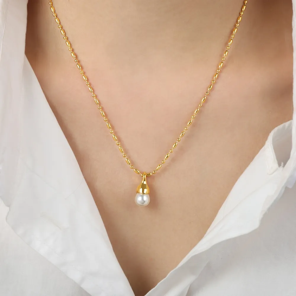 Titanium Steel Pearl Pendant Necklace - Gold - Image 3